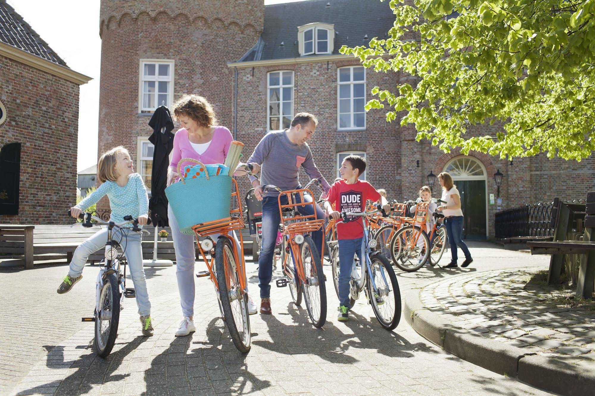 Stayokay Hostel Domburg Oostkapelle Extérieur photo